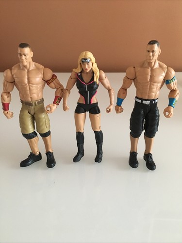 Wwe wrestling figure bundle - wwe,