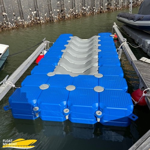 Wide modular floating boat - wide,