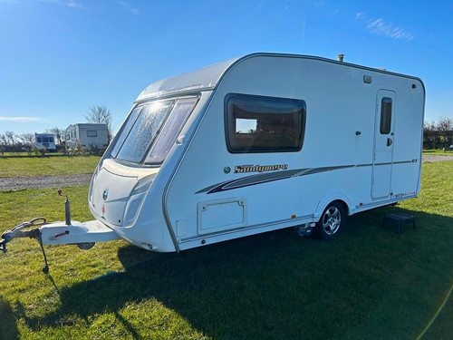 Sandymere caravan berth with - sandymere,