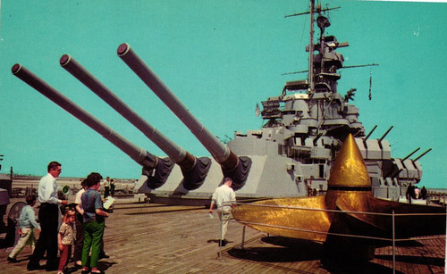 Uss alabama ww2 berth - uss,