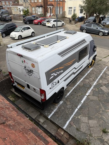 Campervan berth 2 - campervan,