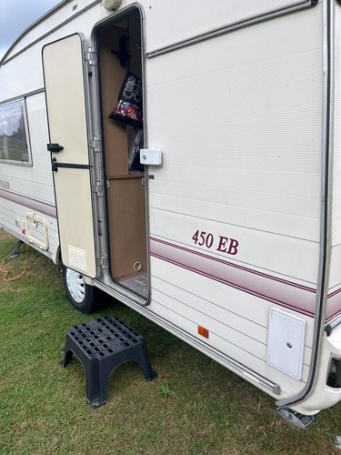 Berth touring caravans with - touring,