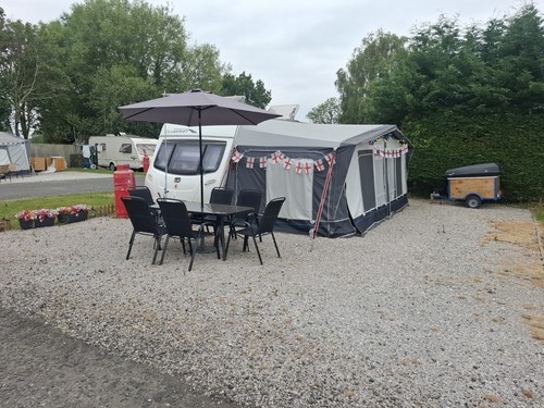Lunar clubman berth - lunar,
